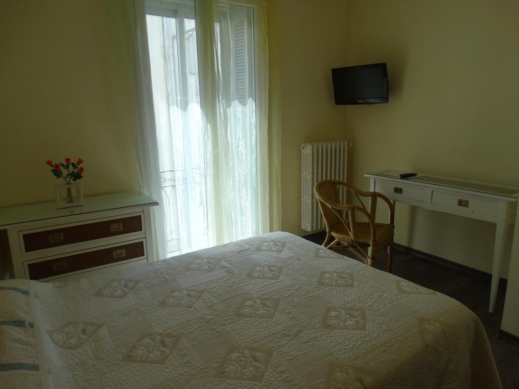 Hotel De France Béziers Rom bilde